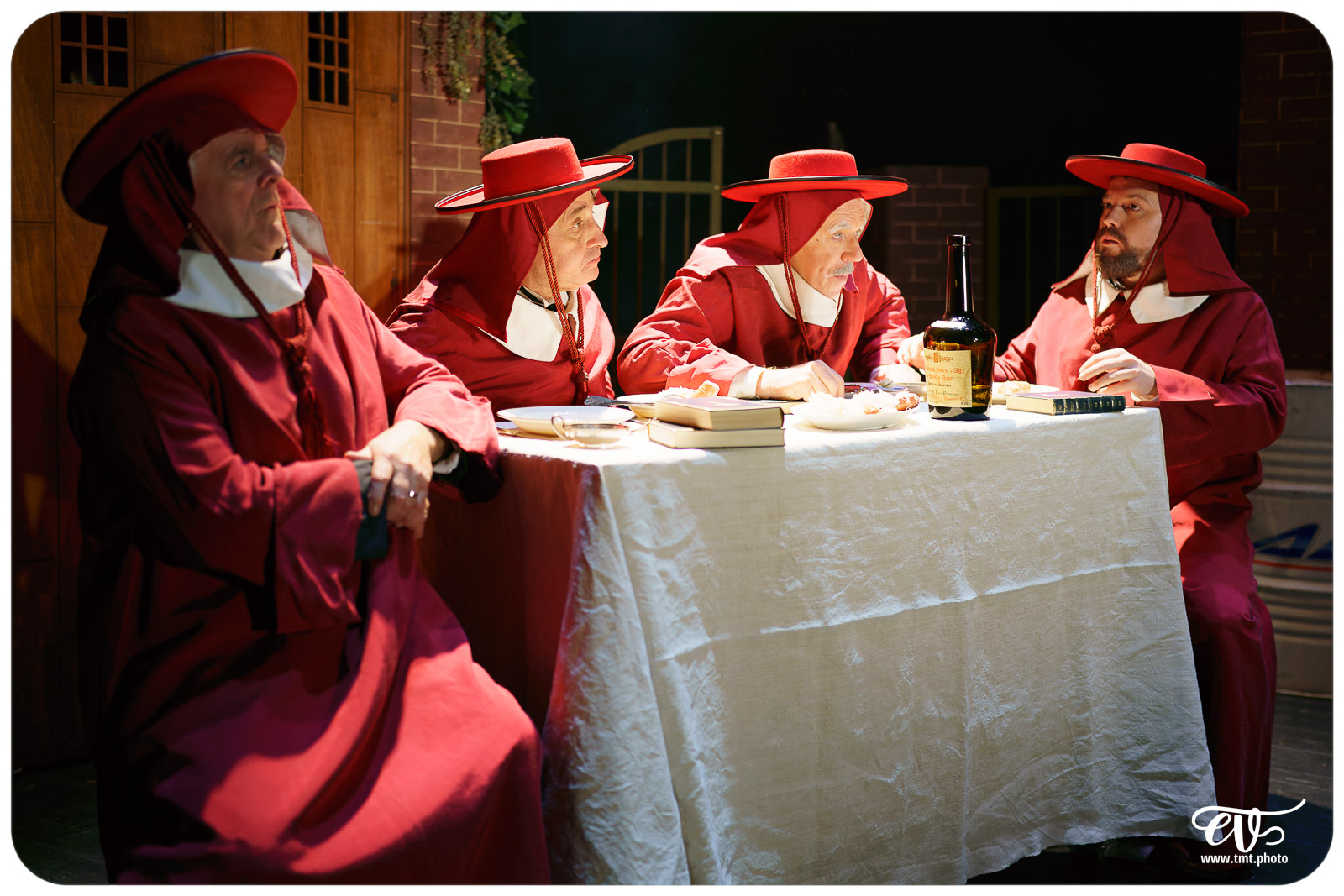 LES VISIONS DE SIMONE MACHARD (CIE LA CLAQUE)